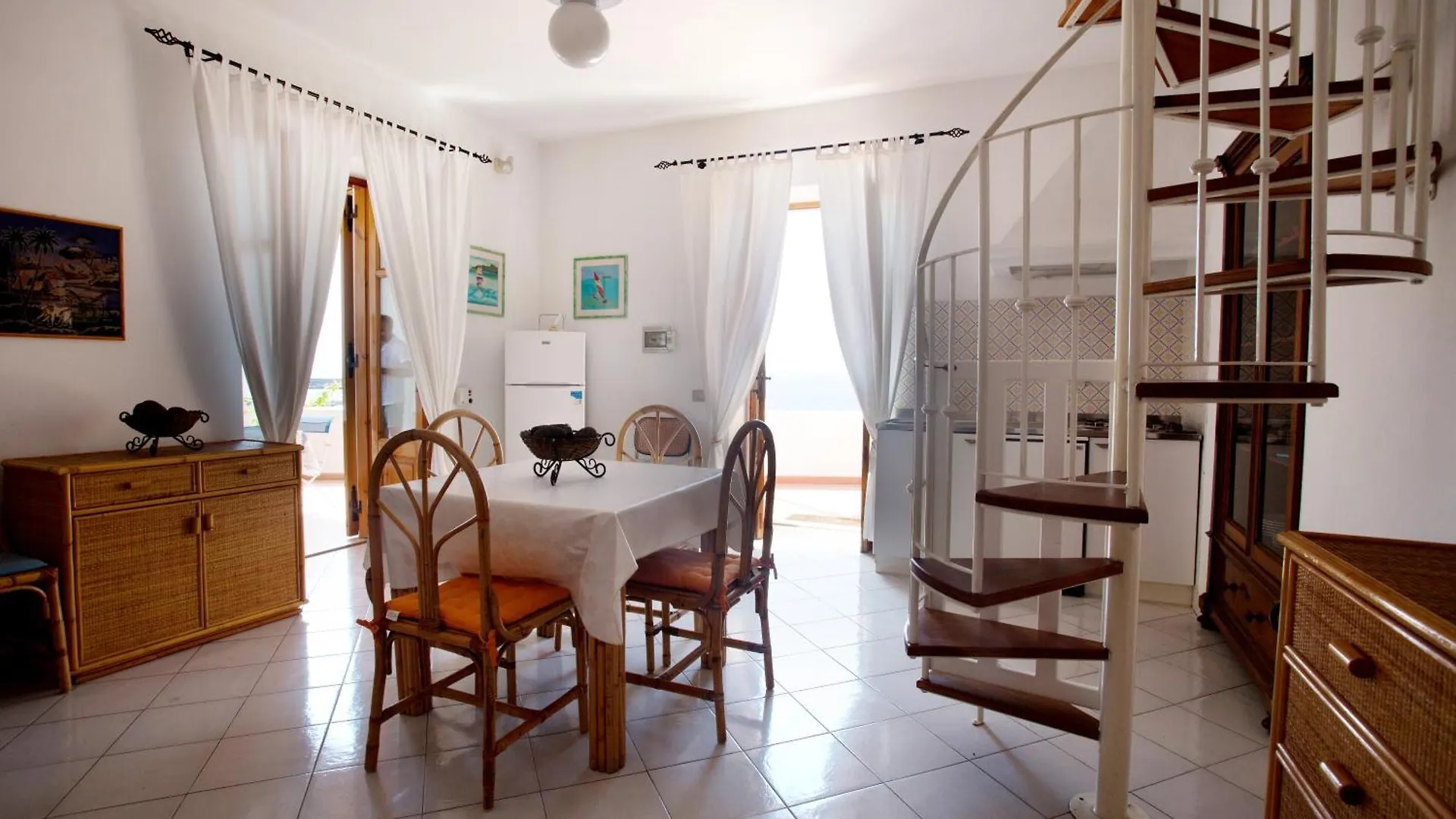 Case Cincotta- Bagnamare Lipari  Italy