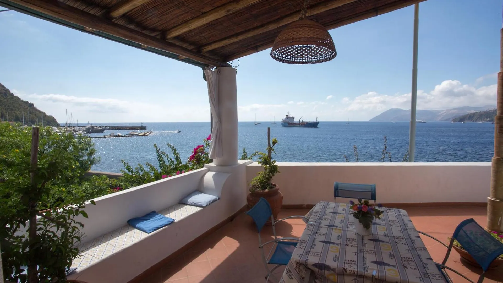 Case Cincotta- Bagnamare Lipari  Apartment